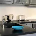 Appartement Charming And Modernly Designed 2 Bedroom - Old Town
