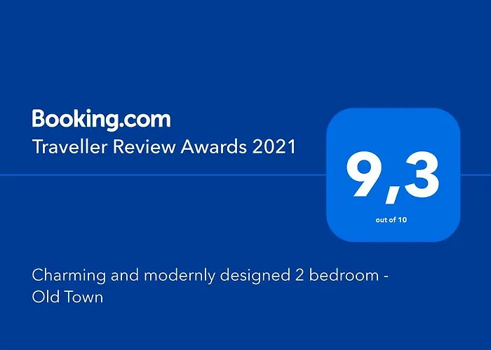 Charming And Modernly Designed 2 Bedroom - Old Town