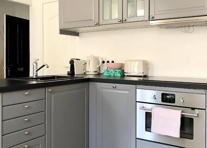 Appartamento Charming And Modernly Designed 2 Bedroom - Old Town *